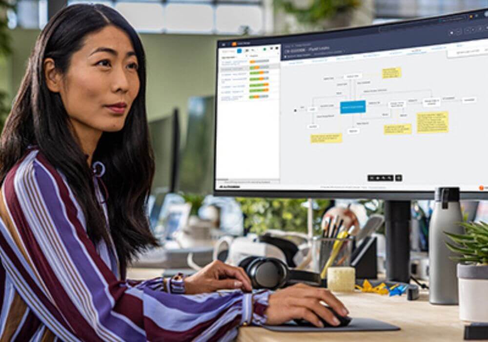 SE-2025-11-06-webinar-PLM-cloud-1000x700.jpg